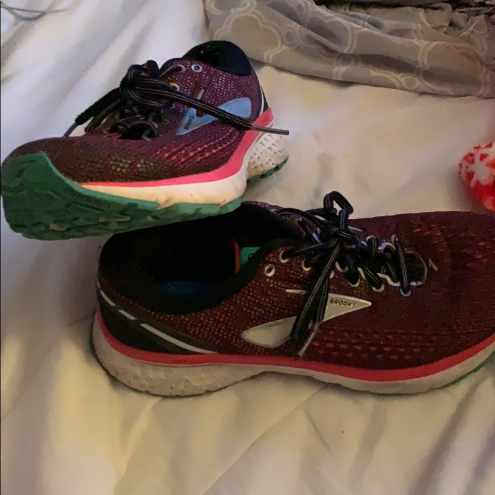 Brooks shoes